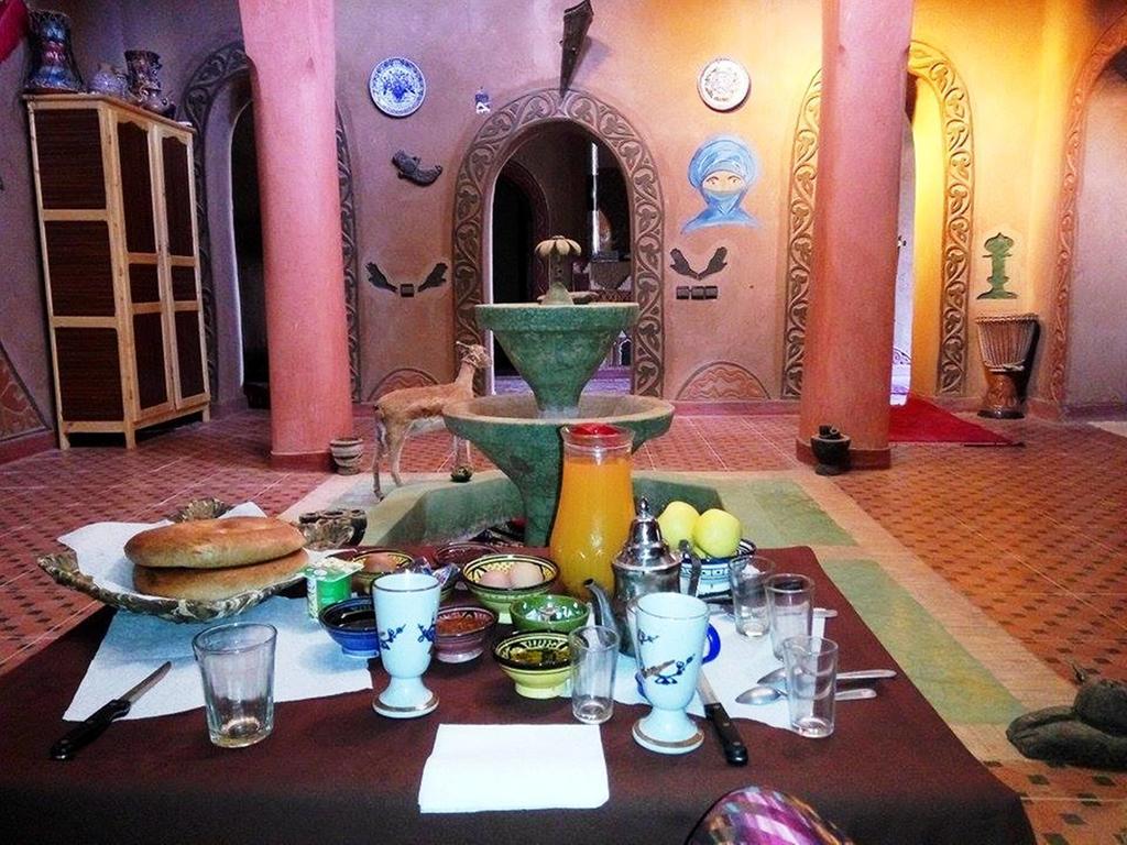 Kasbah Les Alizes Du Desert M’hamid El Ghizlane Exterior foto