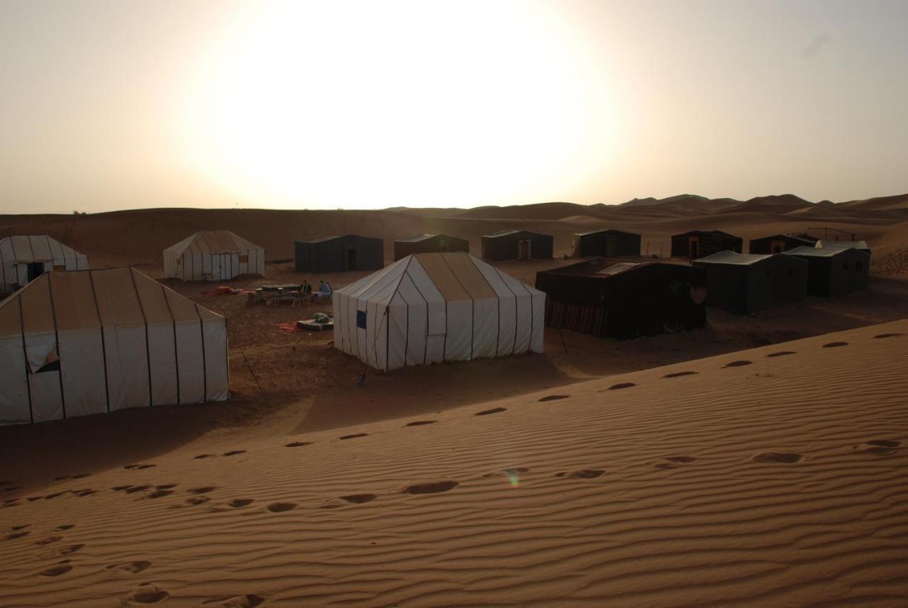 Kasbah Les Alizes Du Desert M’hamid El Ghizlane Exterior foto